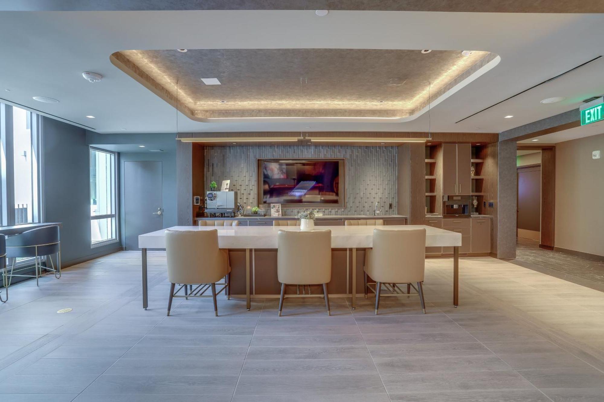 Stylish Condo At Clarendon With Rooftop Views Arlington Extérieur photo